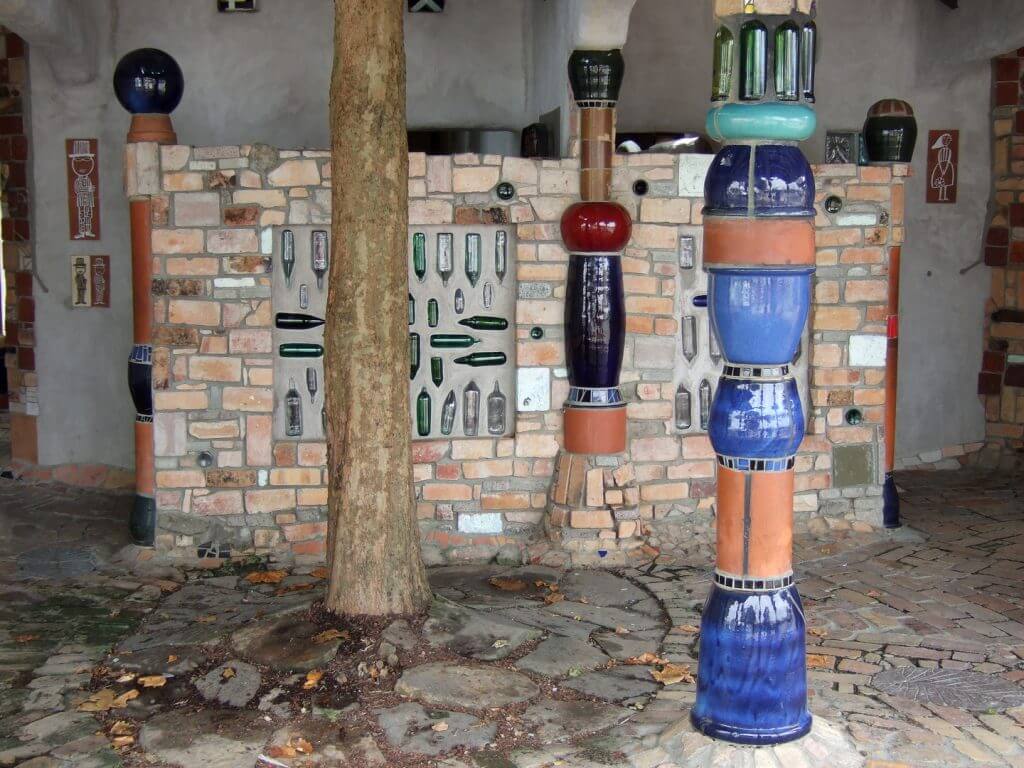 A Hundertwasser nyilvános wc, Új-Zéland